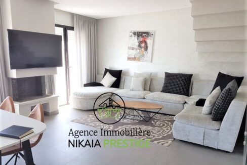 Location-appartement-duplex-meublé-de-110-m²-2-chambres-parking-quartier-Racine-à-Casablanca