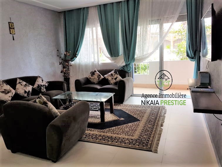 Location Appartement meublé de 130 m² avec balcon, 2 salons, 2 chambres, quartier CIL, Casablanca 1 (2)