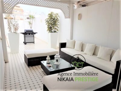 Location-Studio-meublé-de-100-m²-avec-terrasse-1-chambre-parking-quartier-Gauthier-Casablanca