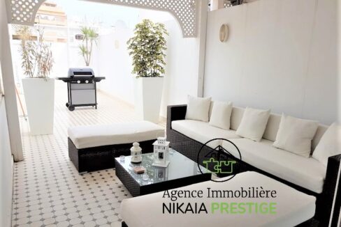 Location-Studio-meublé-de-100-m²-avec-terrasse-1-chambre-parking-quartier-Gauthier-Casablanca