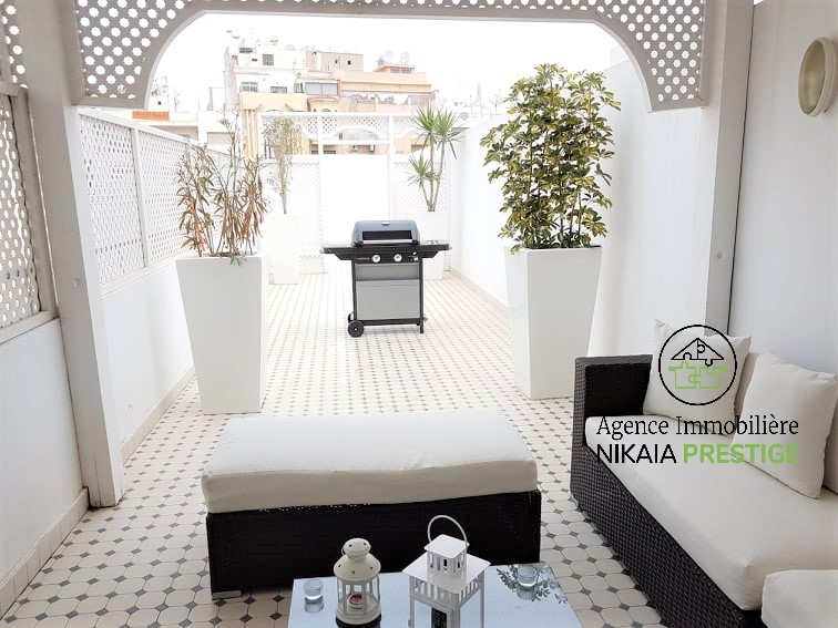 Location Studio meublé de 100 m² avec terrasse, 1 chambre, parking, quartier Gauthier, Casablanca 1 (2)