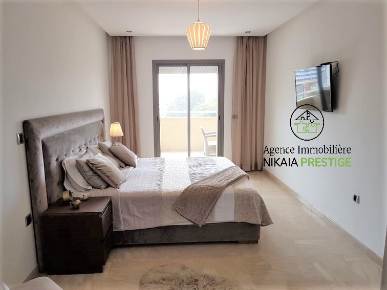 Location appartement meublé de 150 m² avec terrasse, 2 chambres, parking, quartier PALMIER, Casablanca 1 (8)